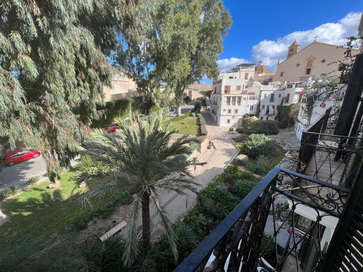 La Ventana Hotel Ibiza Town Exterior photo
