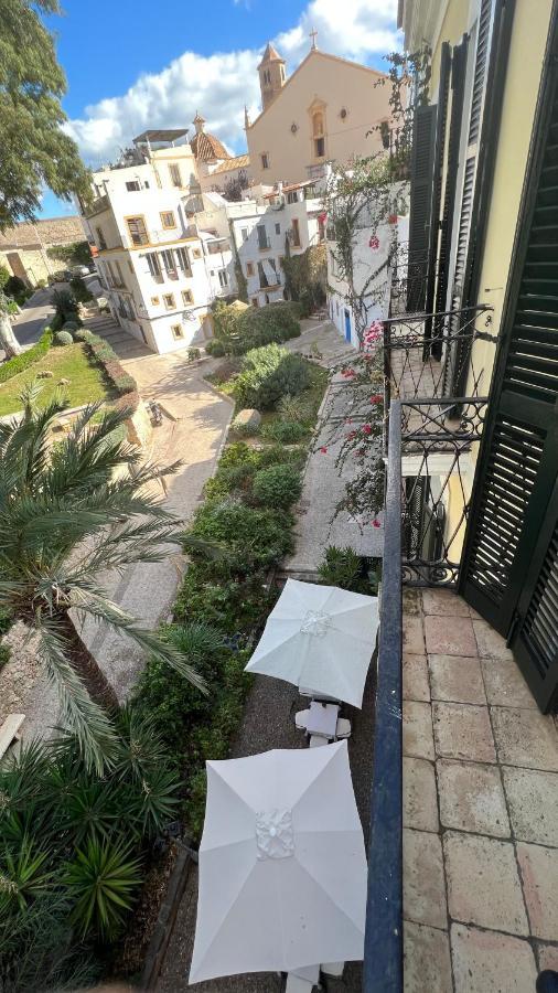 La Ventana Hotel Ibiza Town Exterior photo